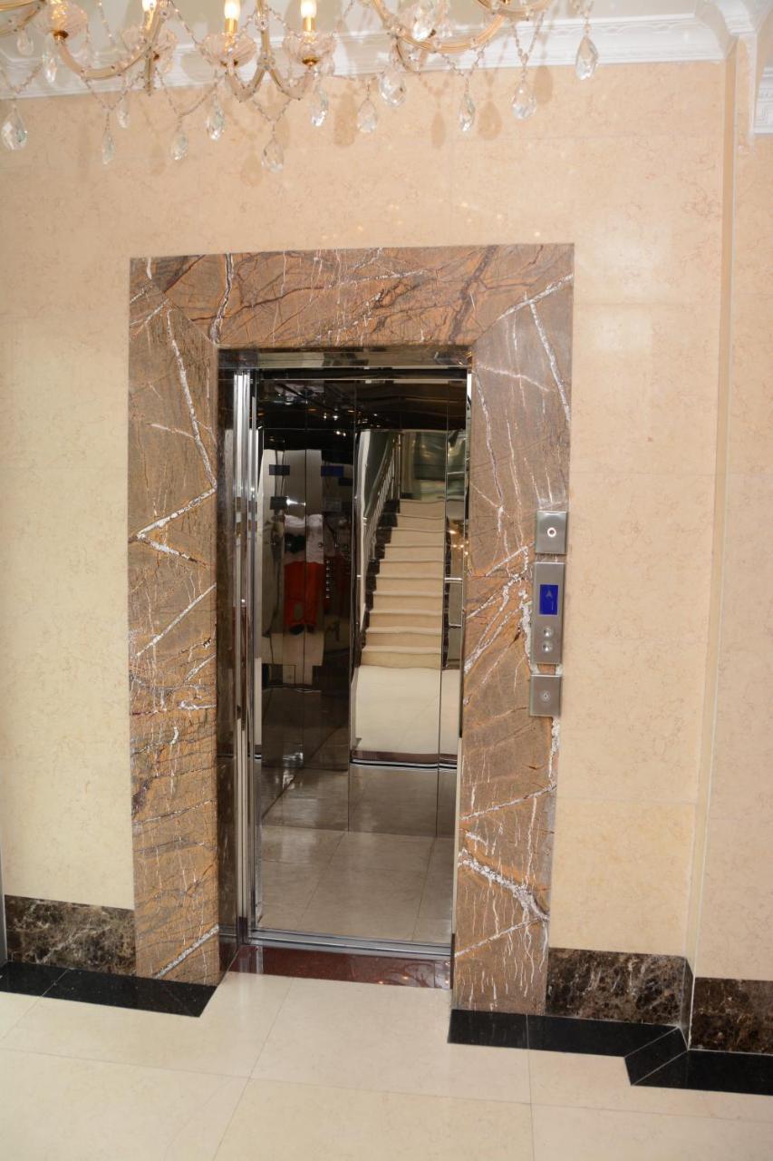 Hotel Amaritsah Brazzaville Exterior foto