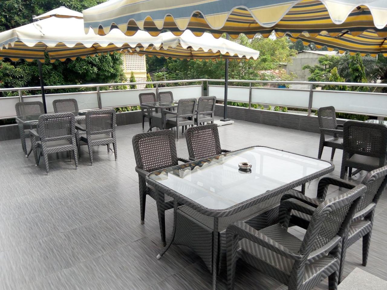 Hotel Amaritsah Brazzaville Exterior foto
