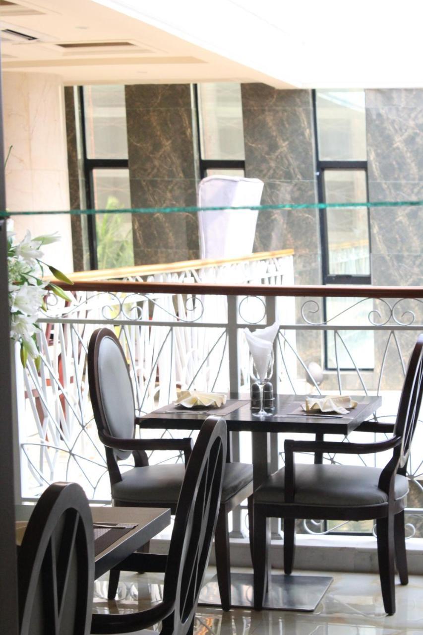 Hotel Amaritsah Brazzaville Exterior foto